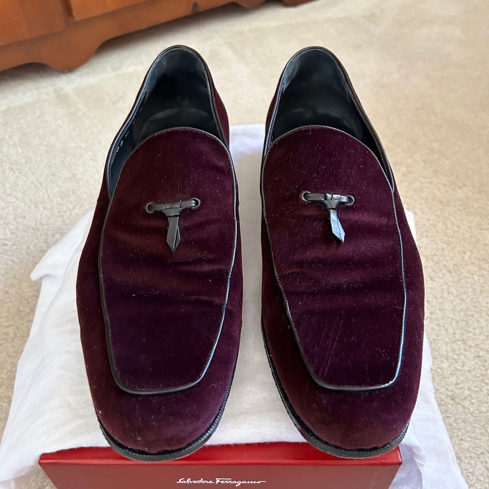 Salvatore Ferragamo Suede Tassel Loafers in Maroon - Size 12 D